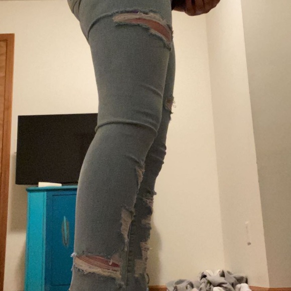 American Eagle Jeans - Picture 4 of 7